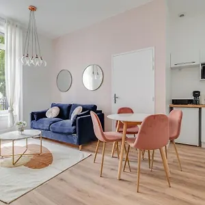 Magnifique Blush Refait A Neuf Appartement