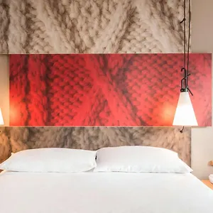Hotel Ibis Etienne - La Terrasse, Saint-Priest-en-Jarez
